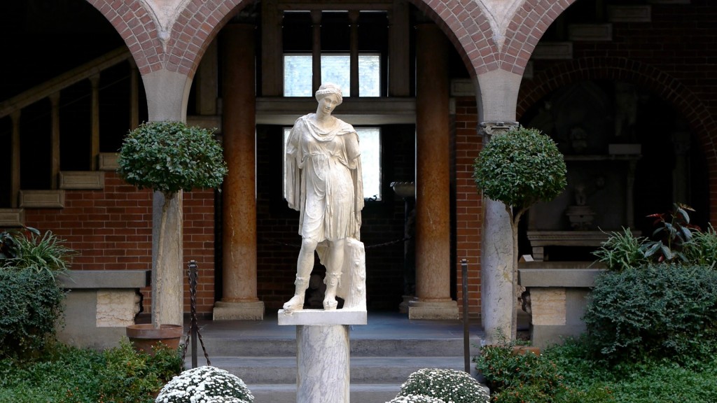 Statue in Isabella Stewart Gardner Museum courtyard.