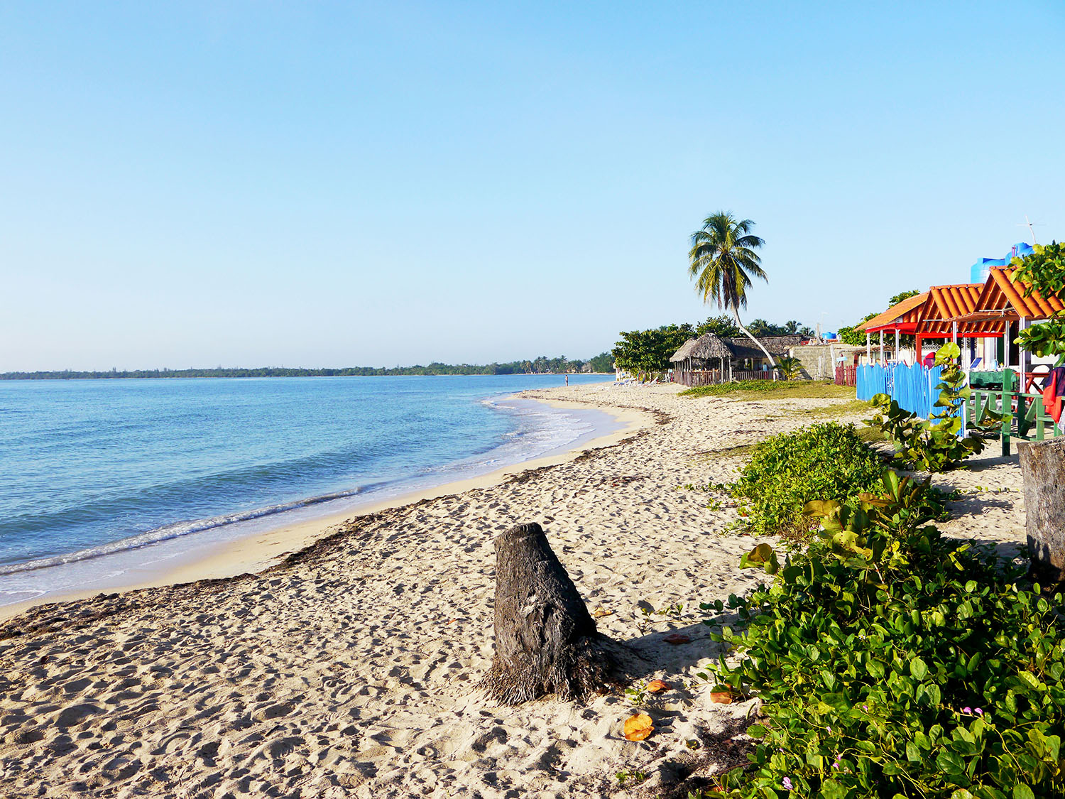 A photo of Playa Larga, one of two beaches that were invaded on the Bahía de Cochinos (Bay of Pigs).